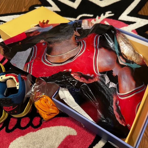 Jordan 4 Retro Union Off Noir – Size 4 – Brand New - Picture 5 of 13